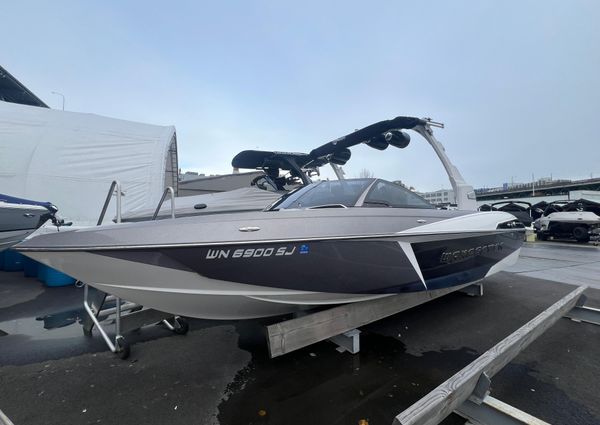 Malibu Wakesetter 25 LSV image