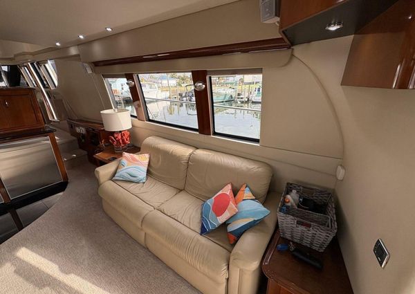 Carver 56 Voyager image