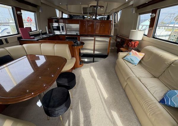 Carver 56 Voyager image