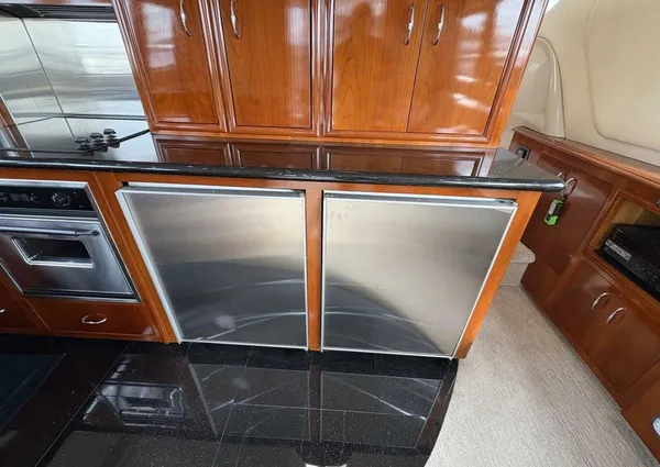 Carver 56 Voyager image