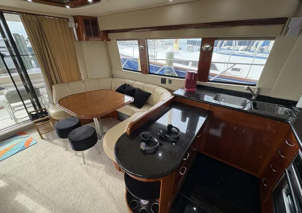 Carver 56 Voyager image