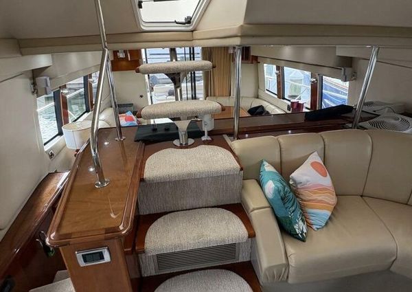 Carver 56 Voyager image