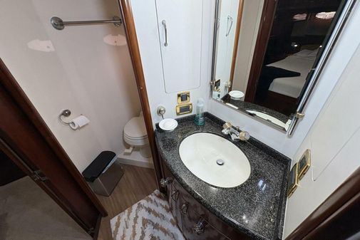 Carver 56 Voyager image