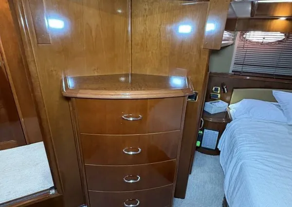 Carver 56 Voyager image