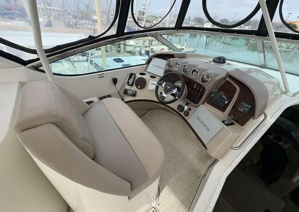 Carver 56 Voyager image