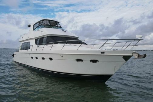 Carver 56 Voyager image