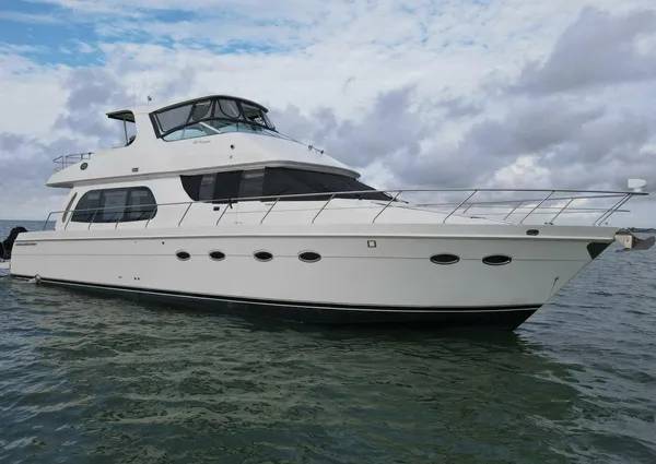 Carver 56 Voyager image