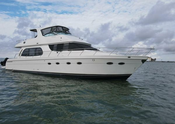 Carver 56 Voyager image