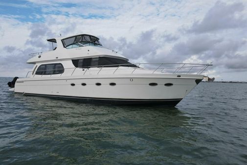 Carver 56 Voyager image