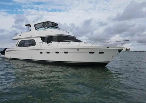 Carver 56 Voyager image