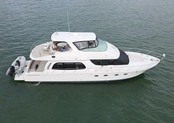 Carver 56 Voyager image