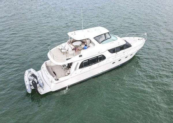 Carver 56 Voyager image