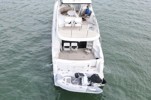 Carver 56 Voyager image