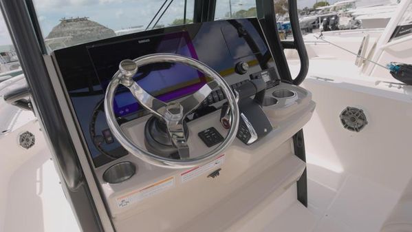 Boston Whaler 280 Dauntless image