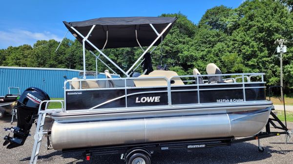 Lowe Ultra 162 Fish & Cruise 