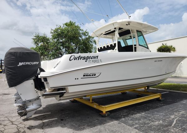 Boston Whaler 350 Outrage image