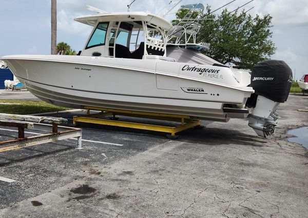 Boston Whaler 350 Outrage image