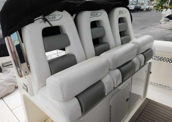 Boston Whaler 350 Outrage image