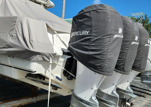 Boston Whaler 350 Outrage image