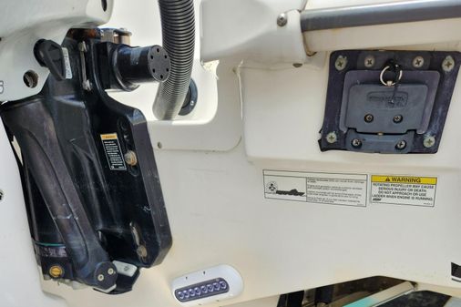 Boston Whaler 350 Outrage image