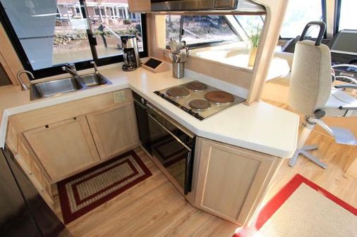 Tollycraft 57-PILOTHOUSE-CPMY image
