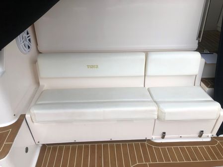 Tiara Yachts 4200 Open image