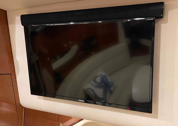 Sea Ray 340 Sundancer image