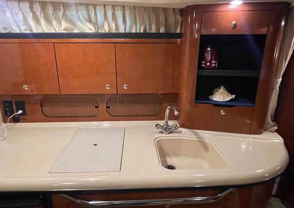 Sea Ray 340 Sundancer image