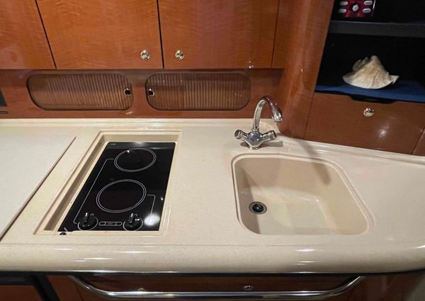 Sea Ray 340 Sundancer image