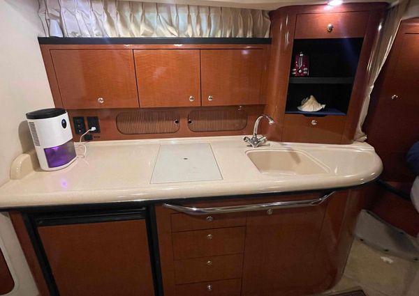 Sea Ray 340 Sundancer image