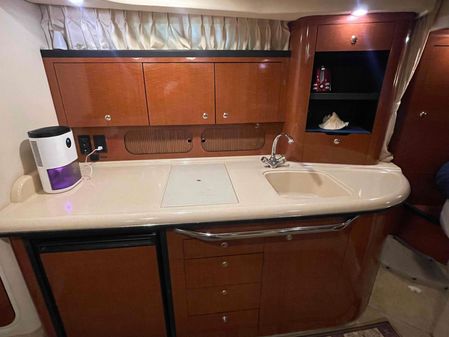 Sea Ray 340 Sundancer image