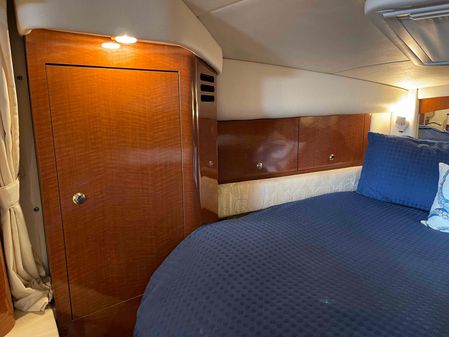 Sea Ray 340 Sundancer image