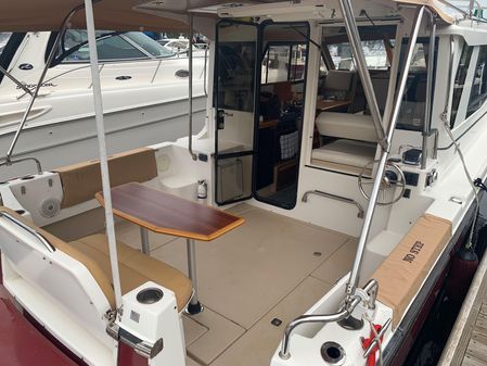 Cutwater 30 Sedan LE image