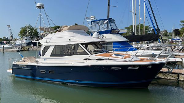 Cutwater C-30 CB