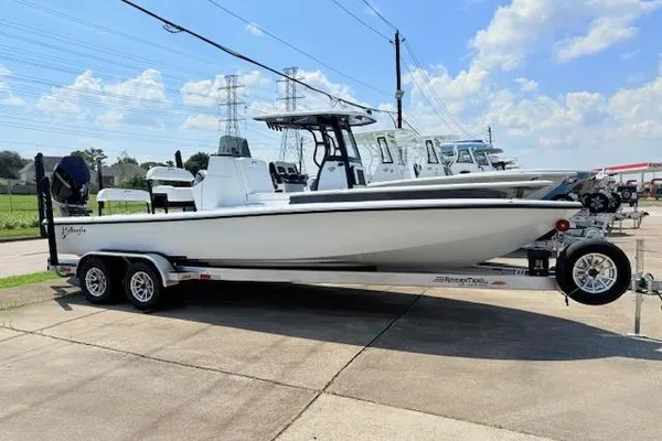 Yellowfin 24-BAY-CE image