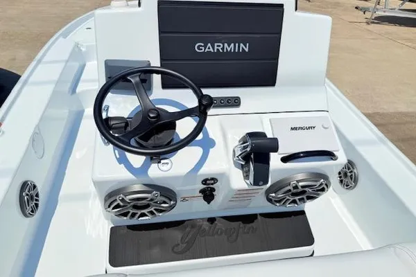 Yellowfin 24-BAY-CE image