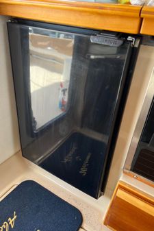 Cutwater 30 Sedan LE image