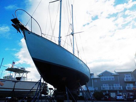 Samson 35-foot Cruising Ketch image