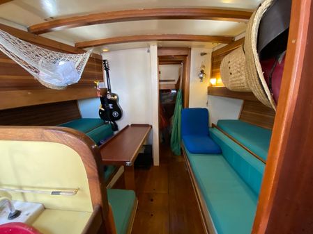 Samson 35-foot Cruising Ketch image