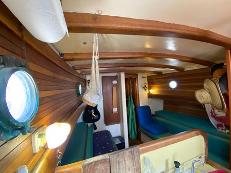 Samson 35-foot Cruising Ketch image