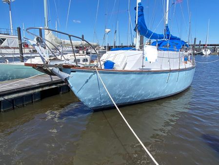 Samson 35-foot Cruising Ketch image