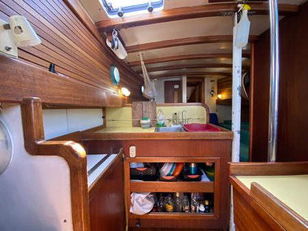 Samson 35-foot Cruising Ketch image