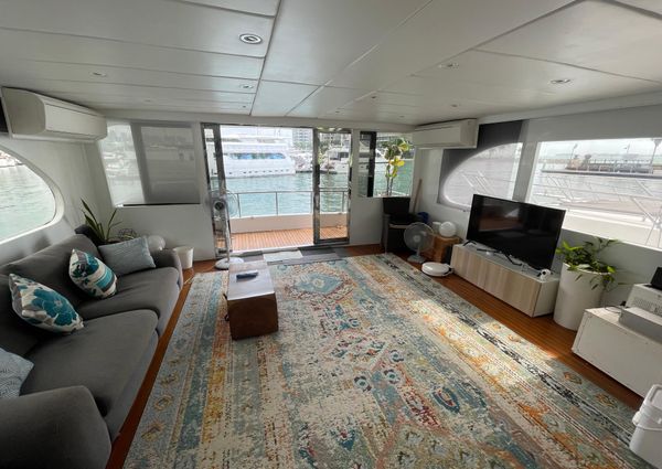 Samson 60-HOUSEBOAT image