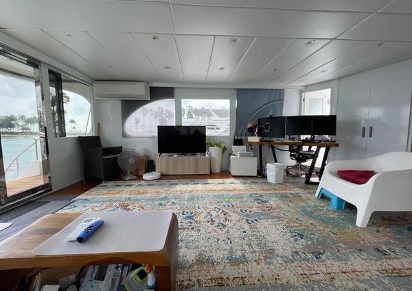 Samson 60-HOUSEBOAT image