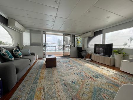 Samson 60-HOUSEBOAT image