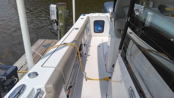 Sportsman Open 302 Center Console image