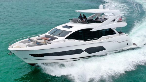 Sunseeker 76 Yacht