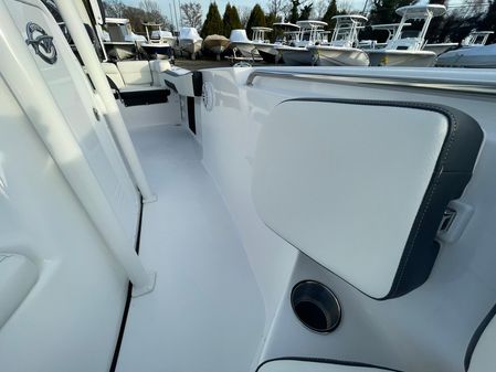 Tidewater 220-LXF image