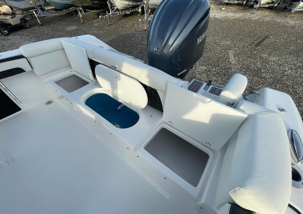 Tidewater 220-LXF image