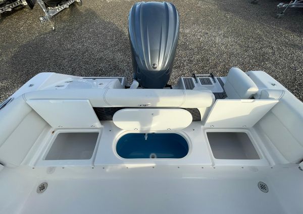 Tidewater 220-LXF image